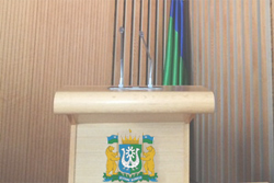 Приглашение представителей политических партий